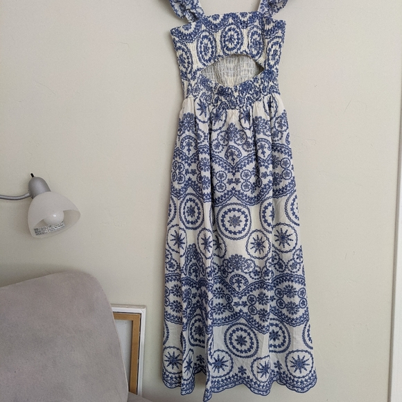 LAST ONE! ZARA EMBROIDERED MIDI DRESS WHITE & BLUE - Picture 12 of 17